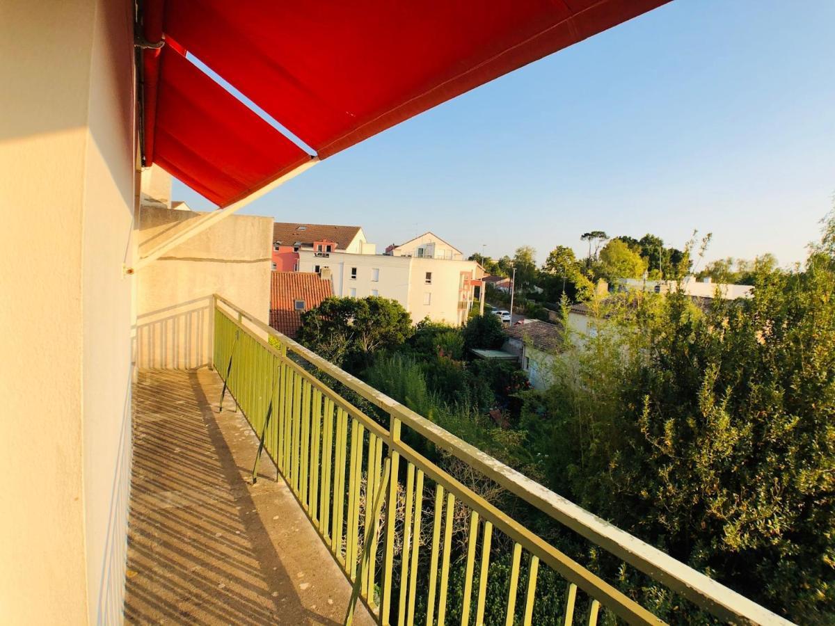 Charmant Appartement 1-4 Personnes, Proche Centre Avec Parking Nantes Bagian luar foto