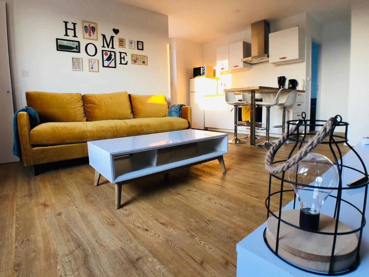 Charmant Appartement 1-4 Personnes, Proche Centre Avec Parking Nantes Bagian luar foto
